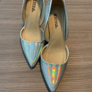 Holographic heels